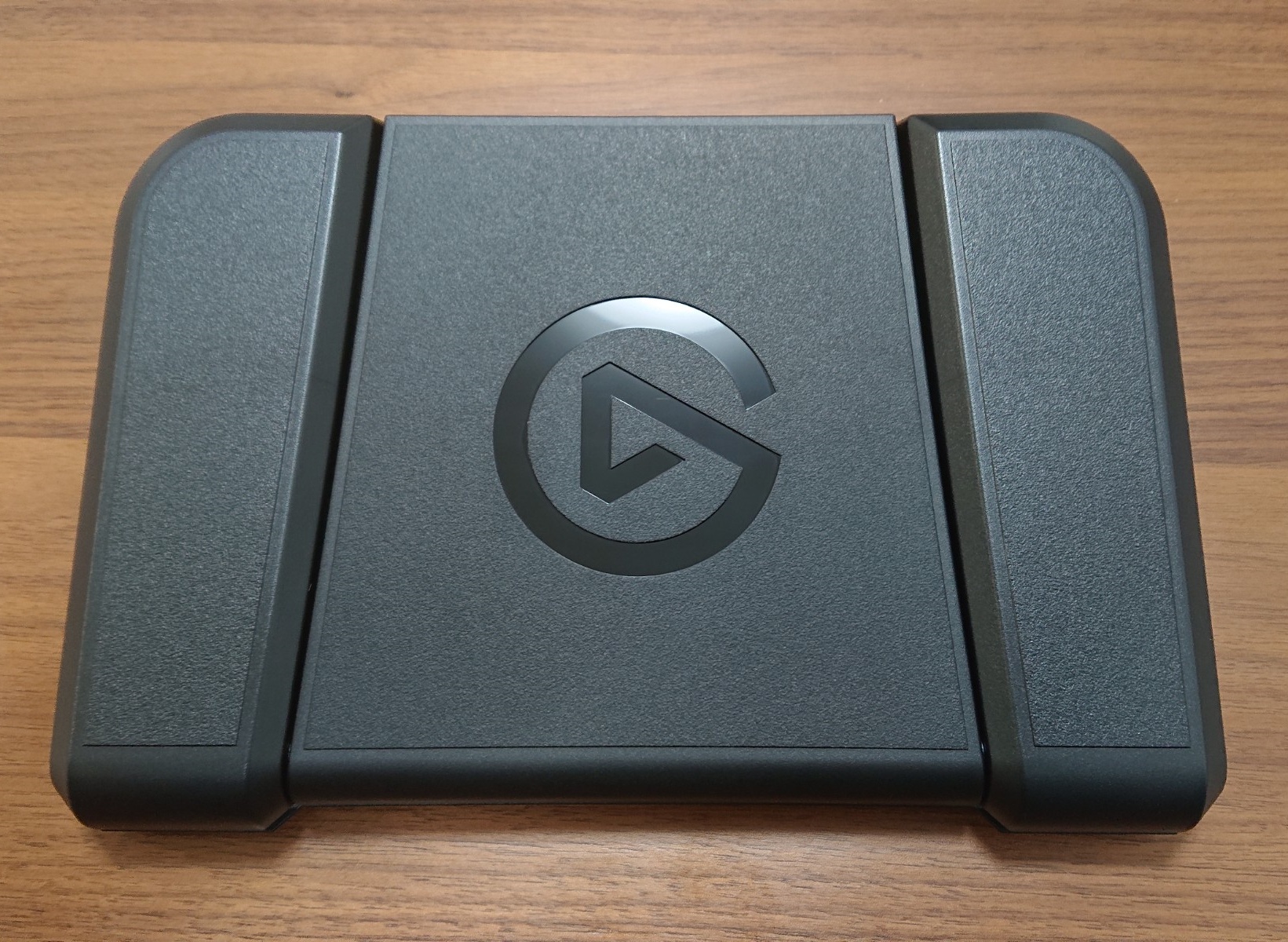 面倒なPC作業を”足”で快適に。『Elgato Stream Deck Pedal』っていう 