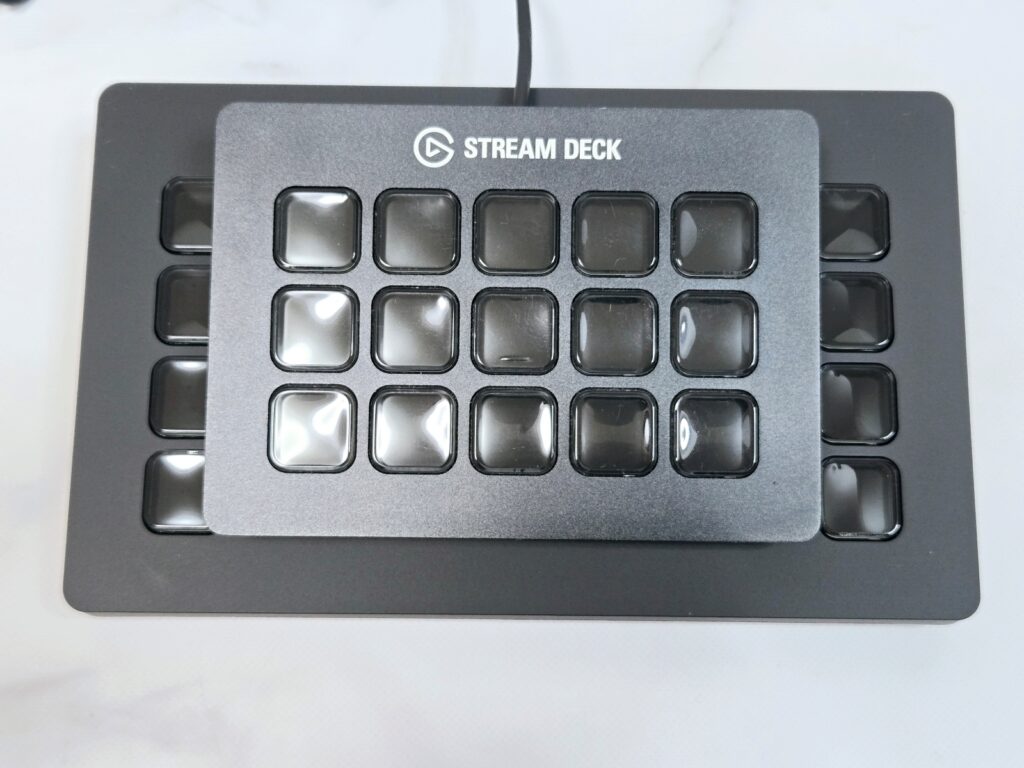 Stream Deck XLとMK.2 どっちを選ぶべき？3年以上使ってる私が比較＆レビュー