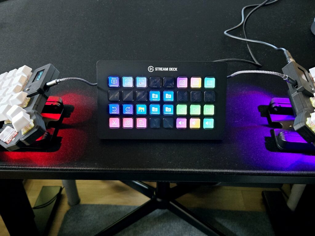 Stream Deck XLとMK.2 どっちを選ぶべき？3年以上使ってる私が比較＆レビュー