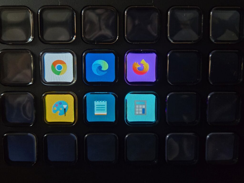 Stream Deck XLとMK.2 どっちを選ぶべき？3年以上使ってる私が比較＆レビュー