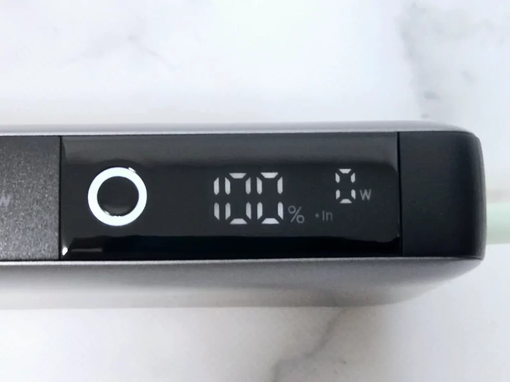 本体の充電にかかる時間も計ってみた