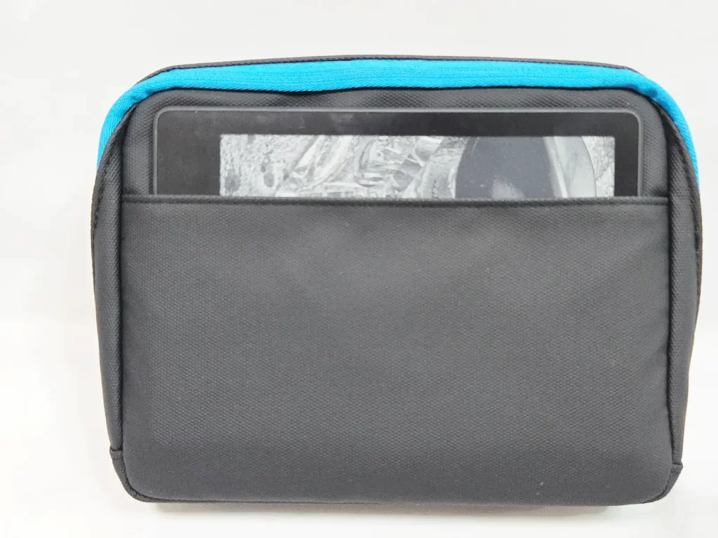 Kindle Paperwhiteがジャストサイズ