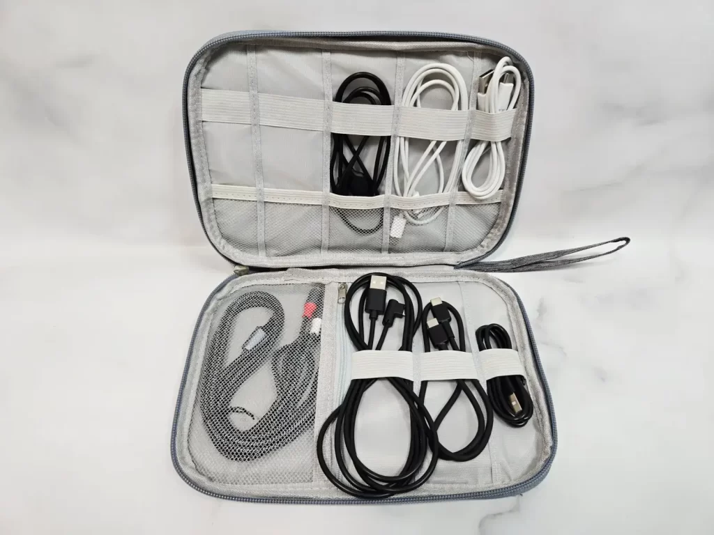 これまで使ってたアリエクの安物ポーチ