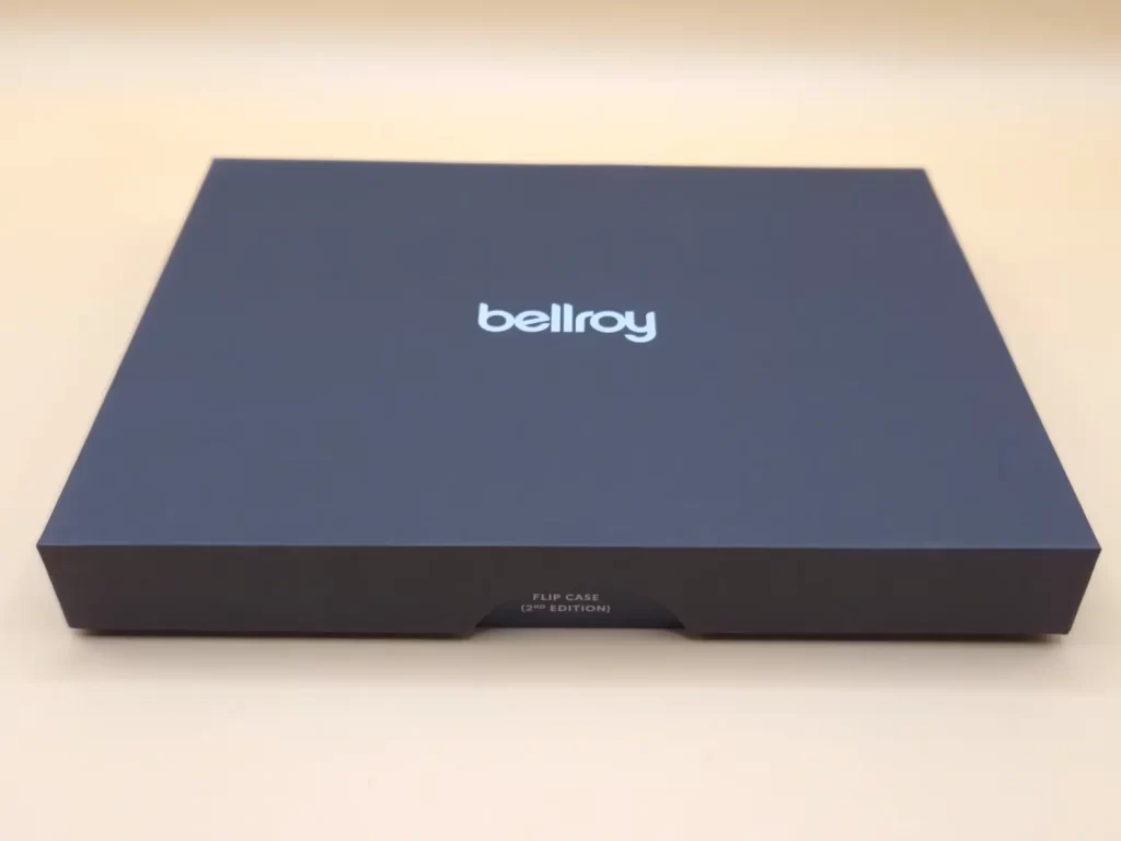 それが、Bellroy Flip Case Second Editionハードシェルウォレット