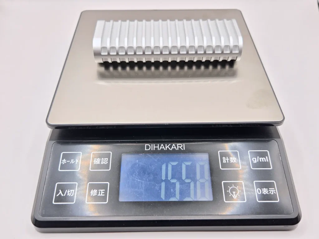 TerraMaster D1 SSDの重量計測、Samsung 990 EVO Plus 2TB込みで155g