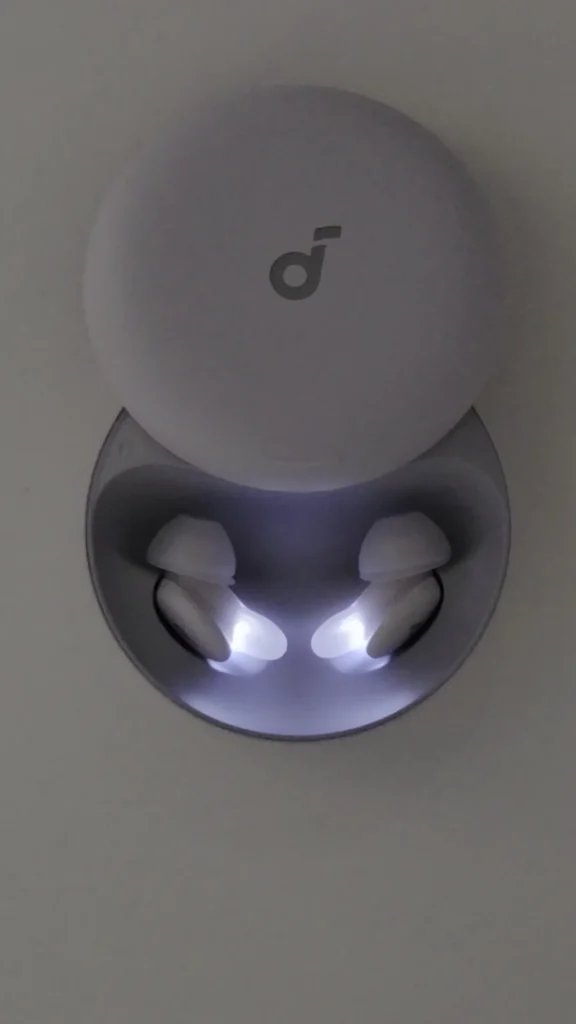 同じ構図でLEDが消えている状態
