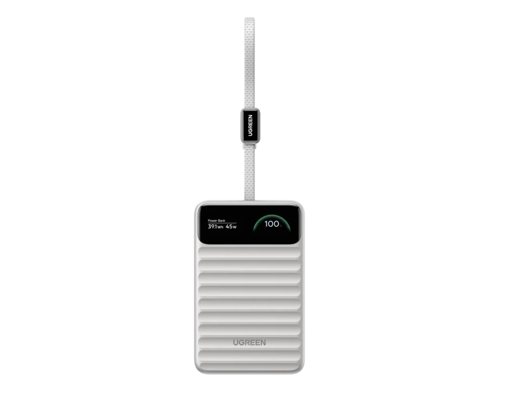 UGREEN Nexode Wavy シルバーの正面、ディスプレイ点灯