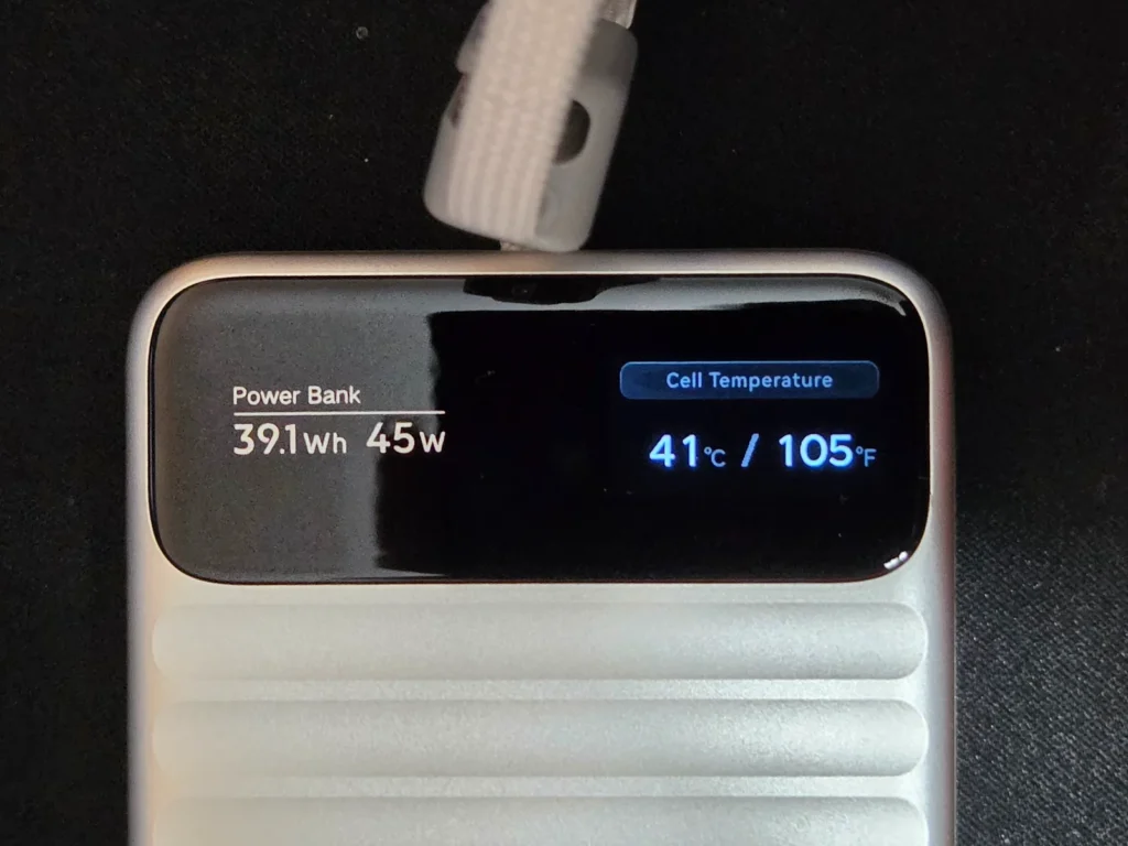 UGREEN Nexode Wavyのセル温度41℃表示の寄り