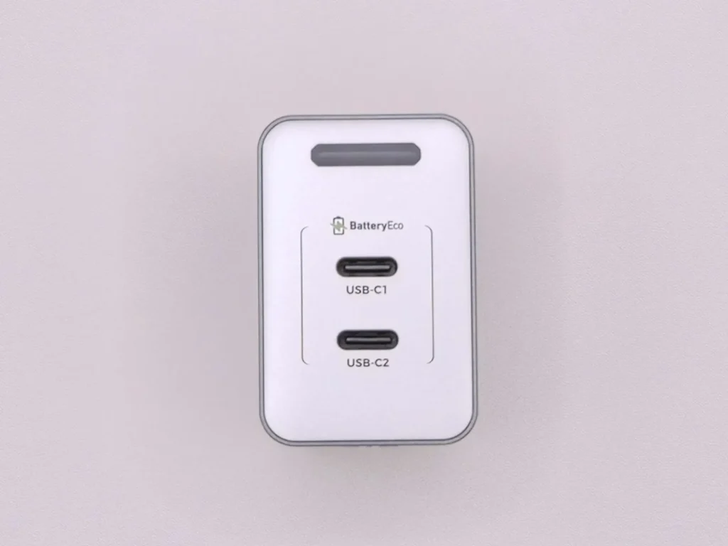 ポート面の USB-C1、USB-C2 と BatteryEco の表示