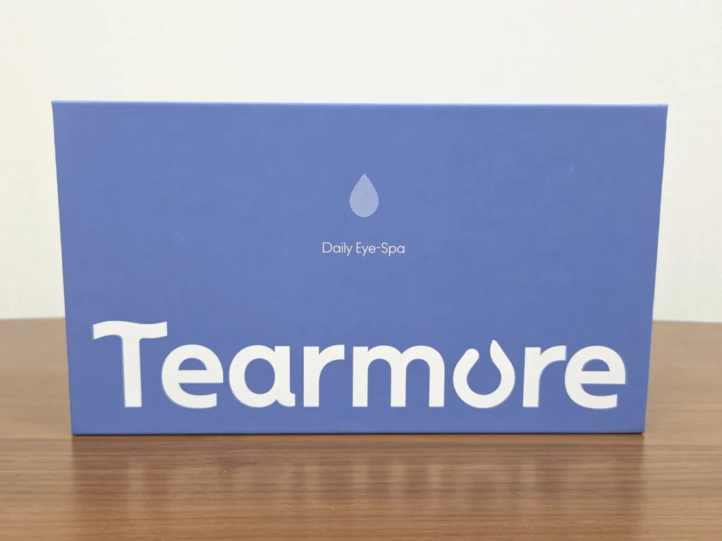 Tearmoreの外箱、青い箱に白いロゴとDaily Eye-Spaの文字