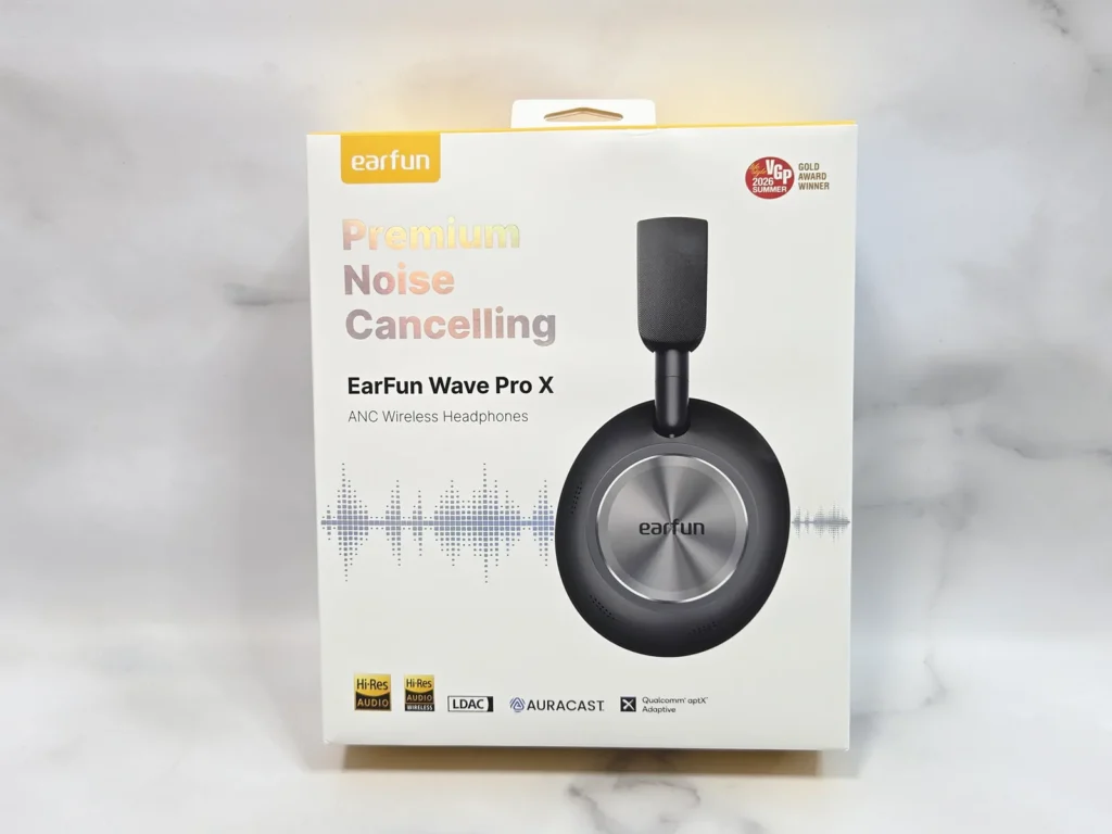 EarFun Wave Pro Xの外箱の表